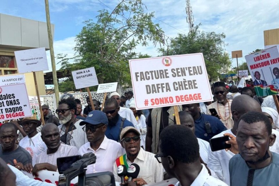 Manifestations contre le pouvoir, des voix réclament le départ de Sonko